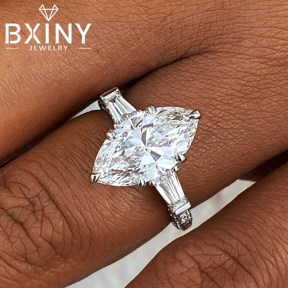 Кольцо BXINY с тремя камнями из муассанита огранки маркиз, серебро 925 пробы, для женщин, с коническими багетными бриллиантами, обручальное, подарок, изысканные ювелирные изделия
Кольцо BXINY с тремя камнями из муассанита огранки маркиз, серебро 925 пробы, для женщин, с коническими багетными бриллиантами, обручальное, подарок, изысканные ювелирные изделия