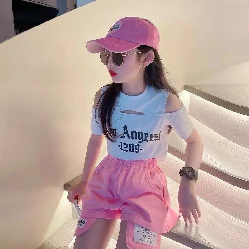 Summer Baby Girls Short Sleeve T-shirt Children Korean Hip Hop Dance Open Shoulder Kids Clothes Gothic Letters 3 To 12 Years
Summer Baby Girls Short Sleeve T-shirt Children Korean Hip Hop Dance Open Shoulder Kids Clothes Gothic Letters 3 To 12 Years