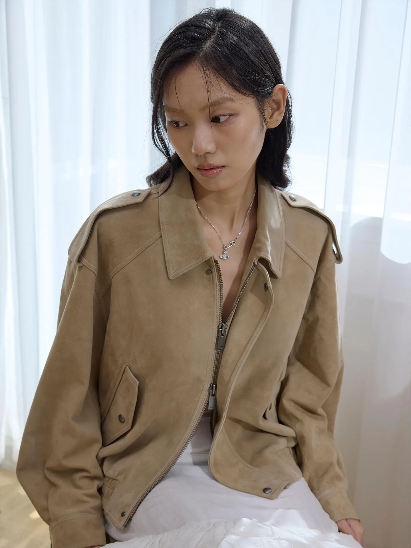 Retro Sle Khaki ort Loose Women's Jaet Collared Spring 2026 Faionable Versatile High-End Feel Zipper Closure Color
Retro Sle Khaki ort Loose Women's Jaet Collared Spring 2026 Faionable Versatile High-End Feel Zipper Closure Color