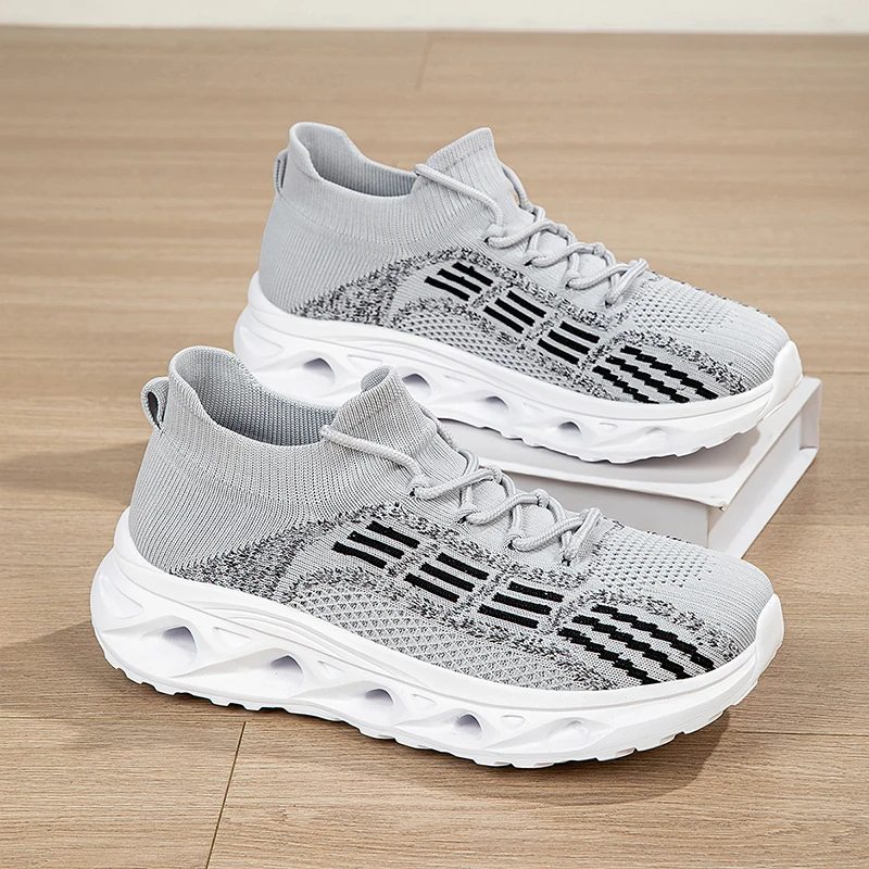 Unisex Sports Shoes Durable Soft Thick Soles Daily Wear Casual Shoes Wide Last Lightweight Resilient Running Shoes for Men
Unisex Sports Shoes Durable Soft Thick Soles Daily Wear Casual Shoes Wide Last Lightweight Resilient Running Shoes for Men