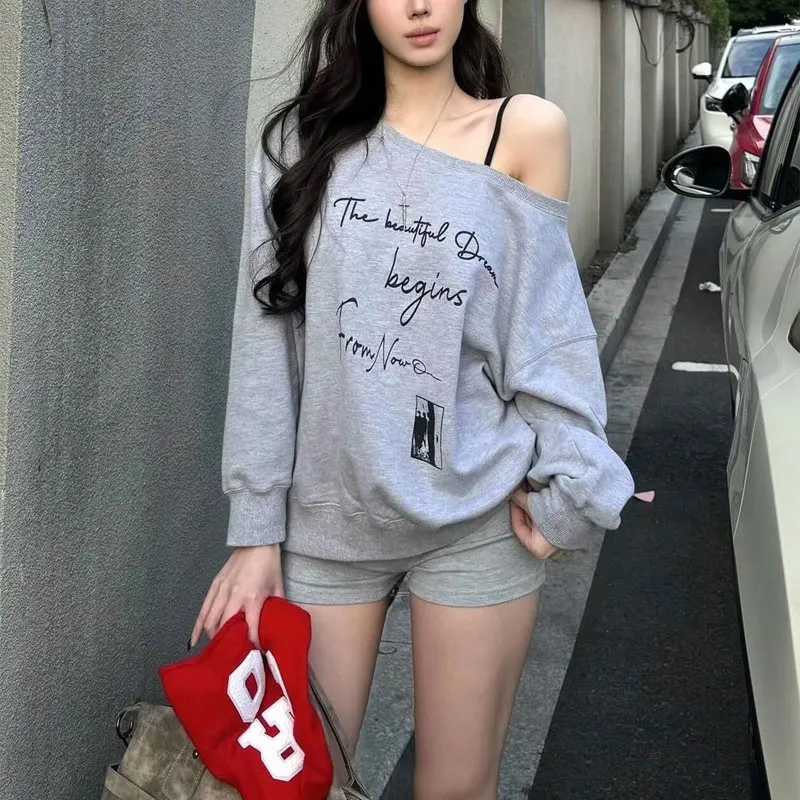American Hotsweet Skew Collar Sweatshirts Women's Clothing Letter Printed Spring Autumn Retro Fashion Off Shoulder Loose Hoodies
American Hotsweet Skew Collar Sweatshirts Women's Clothing Letter Printed Spring Autumn Retro Fashion Off Shoulder Loose Hoodies