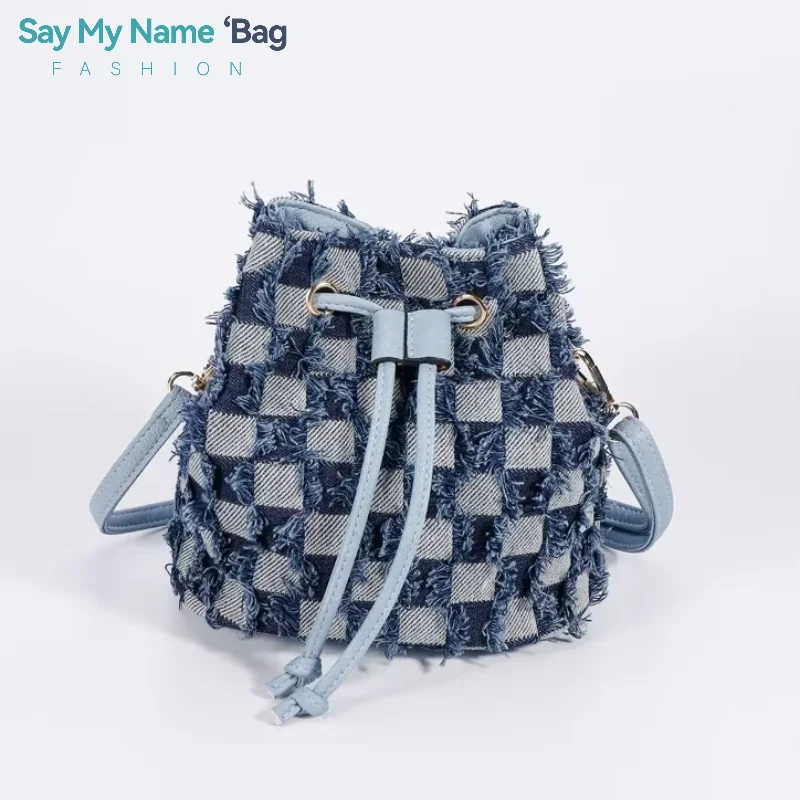Fashionable Design Tassel Shoulder Bag Denim Mini Crossbody Purse Daily Use with Large Capacity Lattice Female Commute Purse
Fashionable Design Tassel Shoulder Bag Denim Mini Crossbody Purse Daily Use with Large Capacity Lattice Female Commute Purse