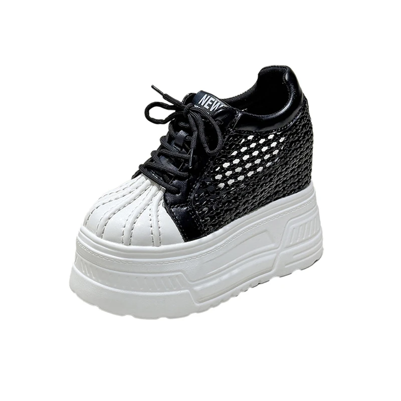 2026 New Summer Women's Leather Sneakers High Platform Lace-up Casual Shoes Hollow out 8CM Heels Walking Shoes Zapatos Mujer
2026 New Summer Women's Leather Sneakers High Platform Lace-up Casual Shoes Hollow out 8CM Heels Walking Shoes Zapatos Mujer