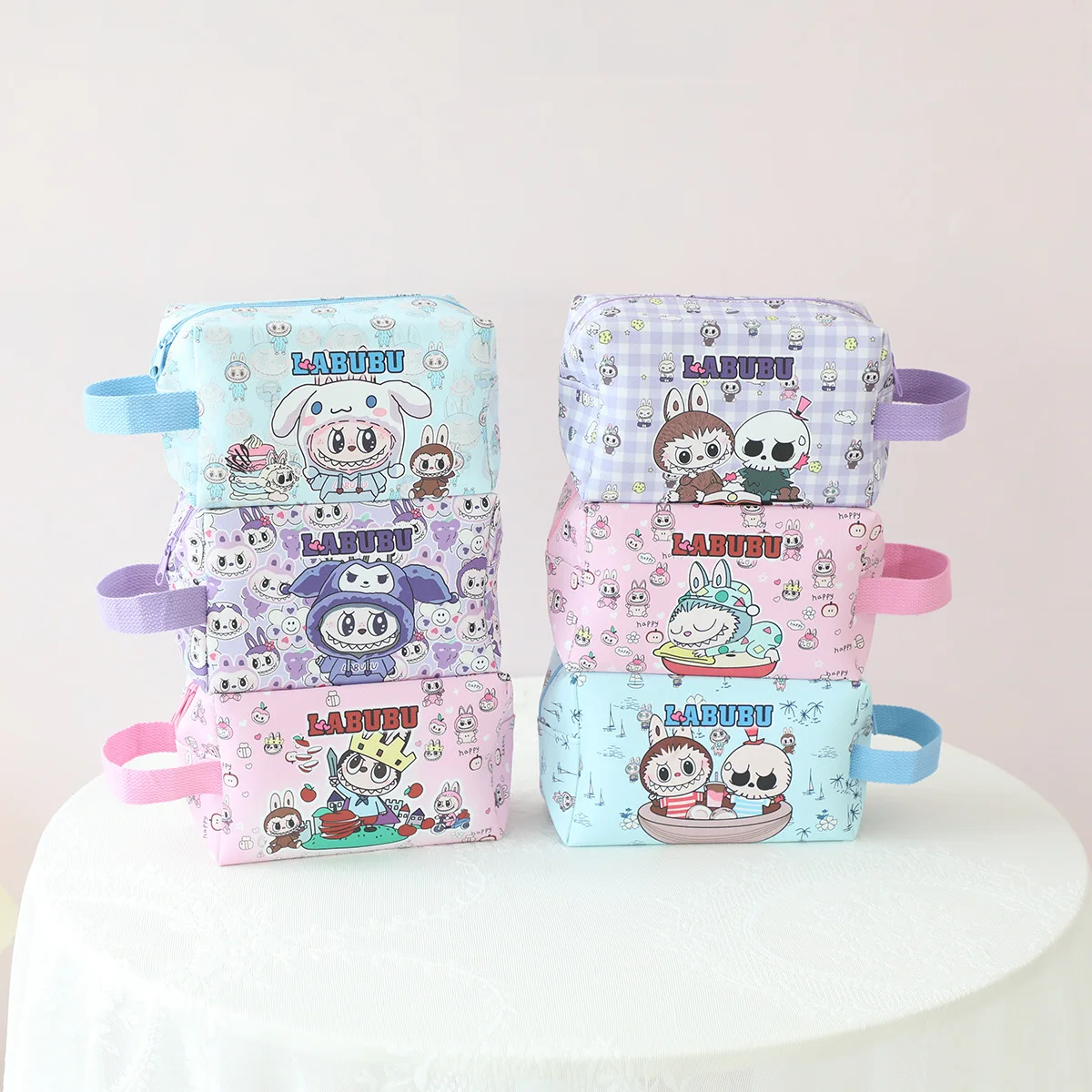Kawaii Labubu Makeup Bag Anime Pencil Bag Cute Girl Cartoon Bags Large Capacity Portable Cosmetic Storage Bag Gift 12x14x5cm
Kawaii Labubu Makeup Bag Anime Pencil Bag Cute Girl Cartoon Bags Large Capacity Portable Cosmetic Storage Bag Gift 12x14x5cm