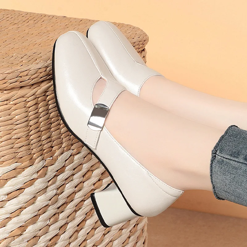 5cm Vintage Breathable Comfortable Shallow Mouth Soft Leather Mary Janes Women Shoes 2025 Spring Med Block Heels for Office Mom
5cm Vintage Breathable Comfortable Shallow Mouth Soft Leather Mary Janes Women Shoes 2025 Spring Med Block Heels for Office Mom