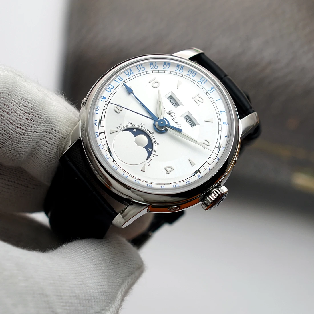 НОВЫЕ часы Merkur Moon Phase Awaken с календарем, ручные механические сложные часы для мужчин, винтажные часы с окошком даты, белые, 40 мм, Reloj Hombre
НОВЫЕ часы Merkur Moon Phase Awaken с календарем, ручные механические сложные часы для мужчин, винтажные часы с окошком даты, белые, 40 мм, Reloj Hombre