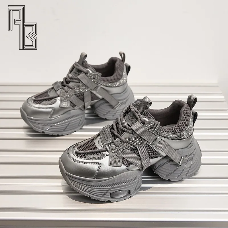 Women's Chunky Sneakers Breathable Mesh Platform Sports Shoes Woman Fashion Lace Up Thick Sole Casual Shoes Mujer
Women's Chunky Sneakers Breathable Mesh Platform Sports Shoes Woman Fashion Lace Up Thick Sole Casual Shoes Mujer