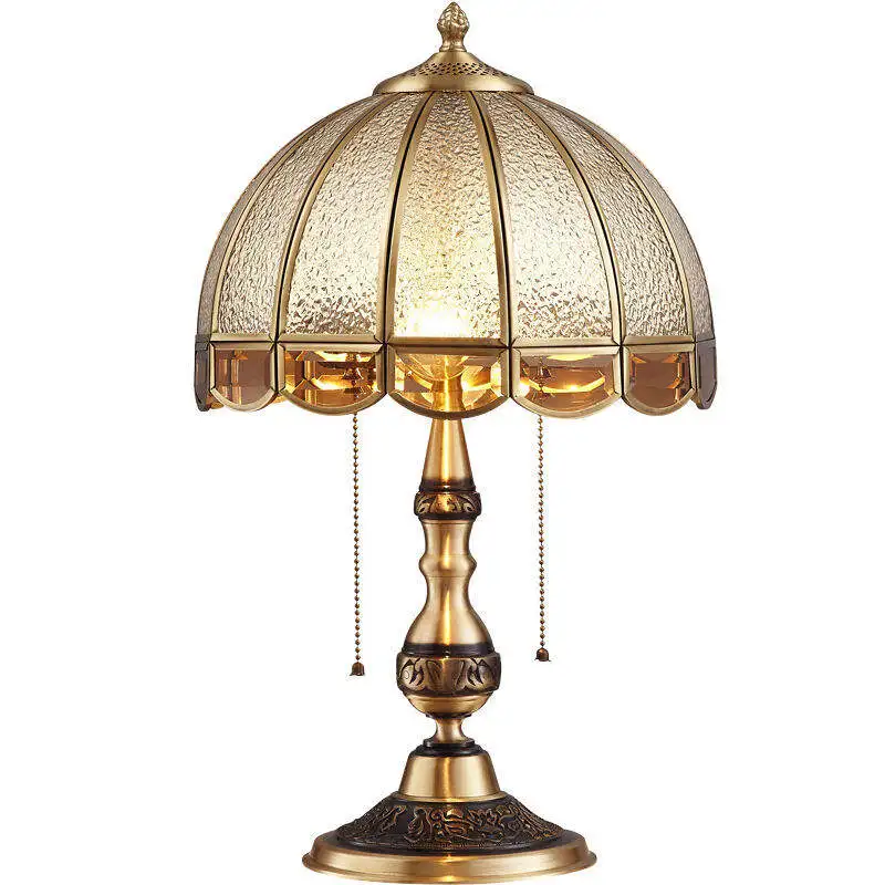 European Creative Style Light Luxury Bedroom Copper Desk Lamp Retro Bedside Table Lamp
European Creative Style Light Luxury Bedroom Copper Desk Lamp Retro Bedside Table Lamp