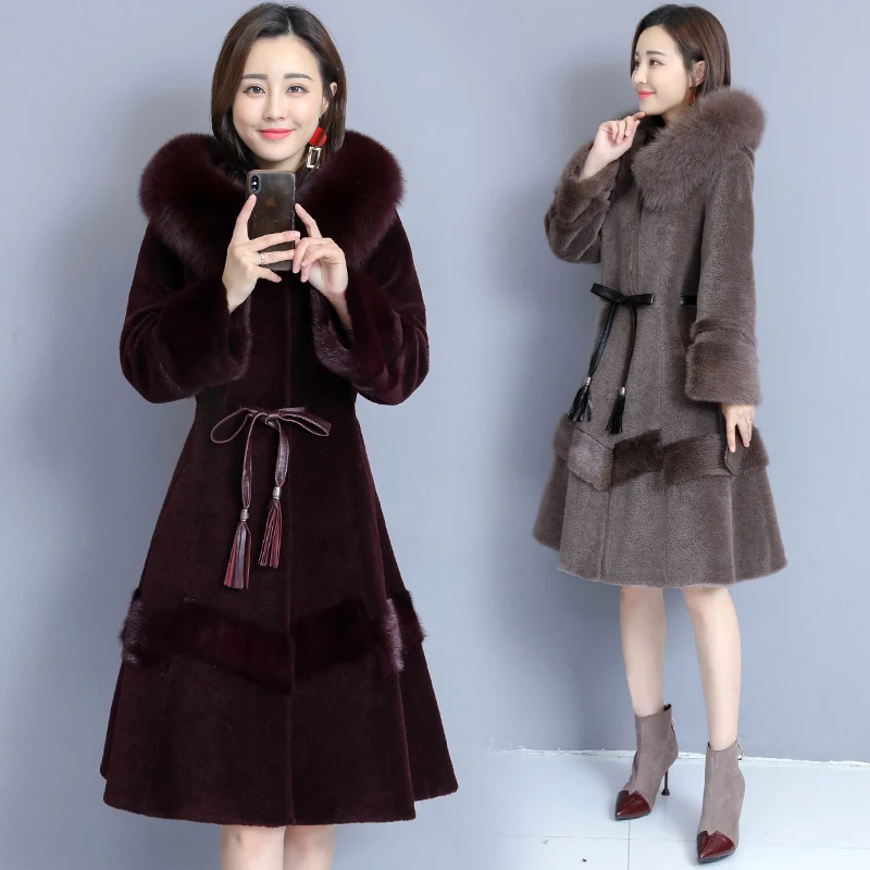 Sheep Shearing Jacket Women 2022 Winter Large Size Long Fox Fur Hooded Thick Faux Fur Coat Temperament Fashion Casual Outerwear
Sheep Shearing Jacket Women 2022 Winter Large Size Long Fox Fur Hooded Thick Faux Fur Coat Temperament Fashion Casual Outerwear