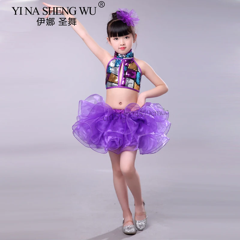 Children's Sequins Fluffy Skirt Latin Dance Ballet Dance Stage Performance Dress Girls Backless Sleeveless Sequin Top Skirt Set
Children's Sequins Fluffy Skirt Latin Dance Ballet Dance Stage Performance Dress Girls Backless Sleeveless Sequin Top Skirt Set