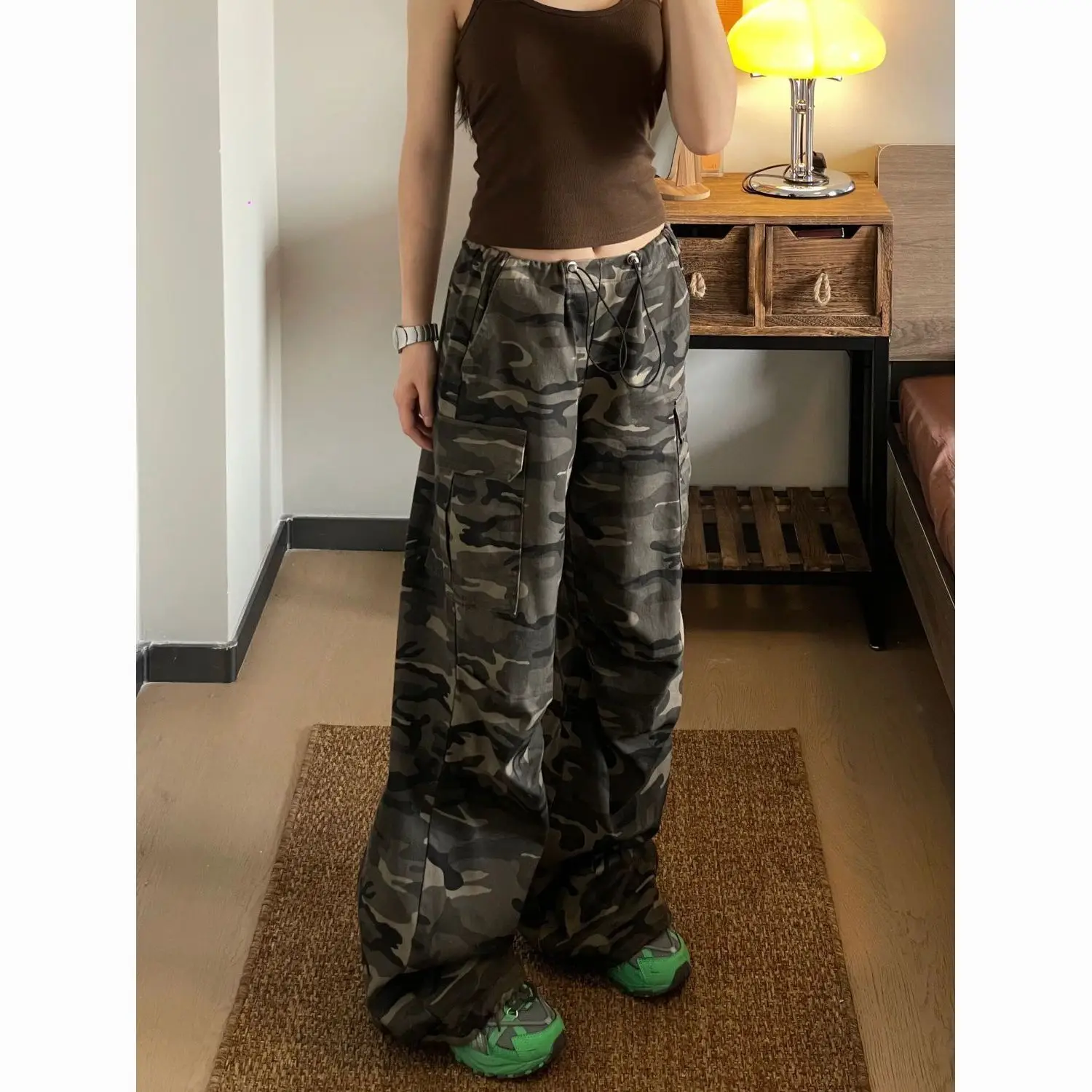 American Retro High Street Casual Camouflage Cargo Pants Women Hip Hop Vintage Y2k Grunge Wide Leg Baggy Trousers Pantalons
American Retro High Street Casual Camouflage Cargo Pants Women Hip Hop Vintage Y2k Grunge Wide Leg Baggy Trousers Pantalons
