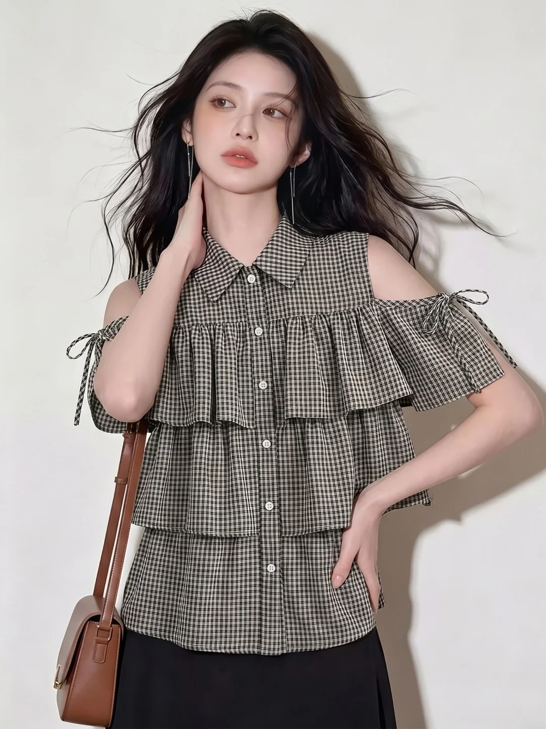 Plaid Shirt Short Sleeve Summer 2026 Shoulder Exposure Design Commute Style Versatile Youthful Single Button Silk Top Women
Plaid Shirt Short Sleeve Summer 2026 Shoulder Exposure Design Commute Style Versatile Youthful Single Button Silk Top Women