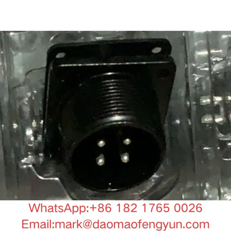 Connector Brand New Functional testing is intact
Connector Brand New Functional testing is intact