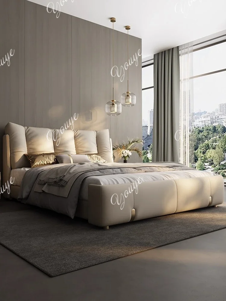 W Modern Light Luxury Master Bedroom Leather Bed High Sense New Simple Luxury Soft Bag Double Wedding Bed 2 Meters
W Modern Light Luxury Master Bedroom Leather Bed High Sense New Simple Luxury Soft Bag Double Wedding Bed 2 Meters