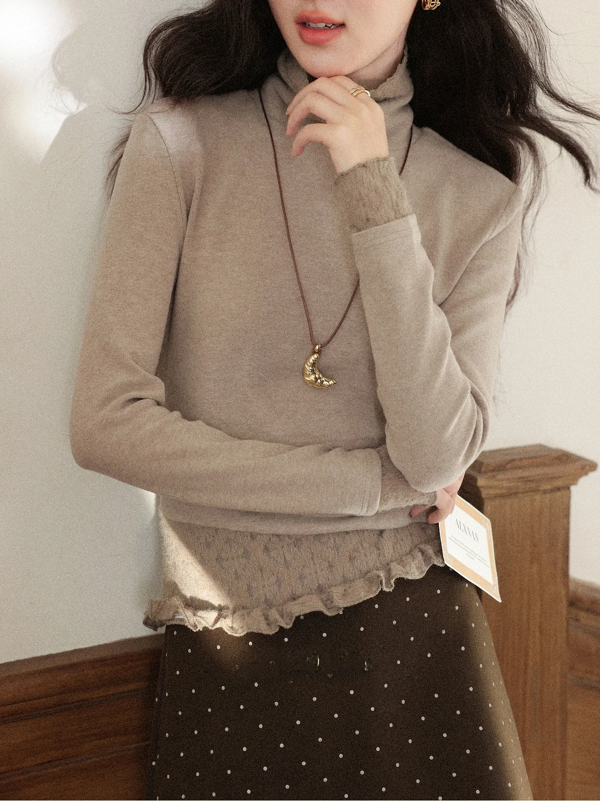Camel Long Sleeve T-Shirt Women's Autumn Winter Slim Fit Base Layer Shirt Cloud Soft Long Sleeve Top Commute Style Standard Fit
Camel Long Sleeve T-Shirt Women's Autumn Winter Slim Fit Base Layer Shirt Cloud Soft Long Sleeve Top Commute Style Standard Fit