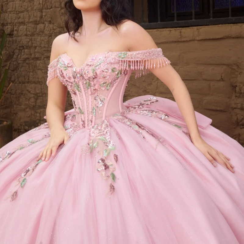 Pink Shiny Ball Gown Quinceanera Dresses Sequin Applique Lace Beading Crystal Bow Tiered Tull Corset Off The Shoulder Sweet 16
Pink Shiny Ball Gown Quinceanera Dresses Sequin Applique Lace Beading Crystal Bow Tiered Tull Corset Off The Shoulder Sweet 16