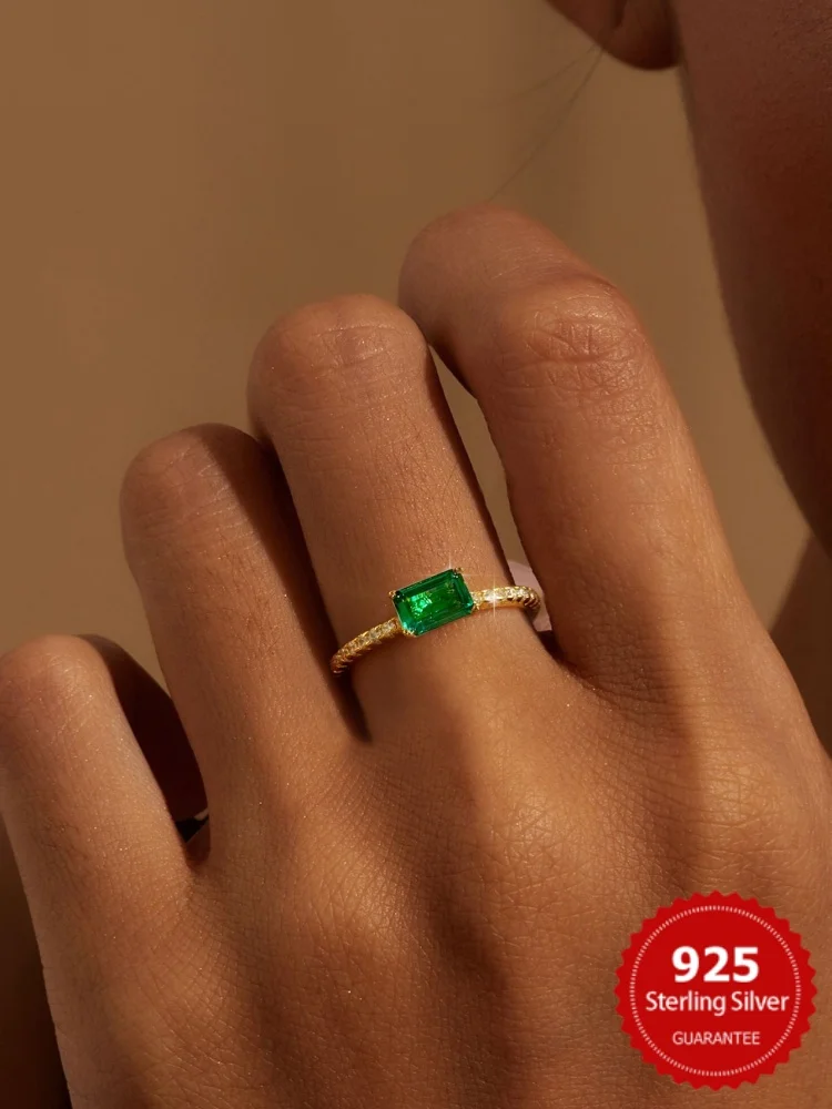 925 Sterling Silver Zircon Simple Vintage Emerald Cut Square Ring For Women Engagement Wedding Luxury High Quality Fine Jewelry
925 Sterling Silver Zircon Simple Vintage Emerald Cut Square Ring For Women Engagement Wedding Luxury High Quality Fine Jewelry