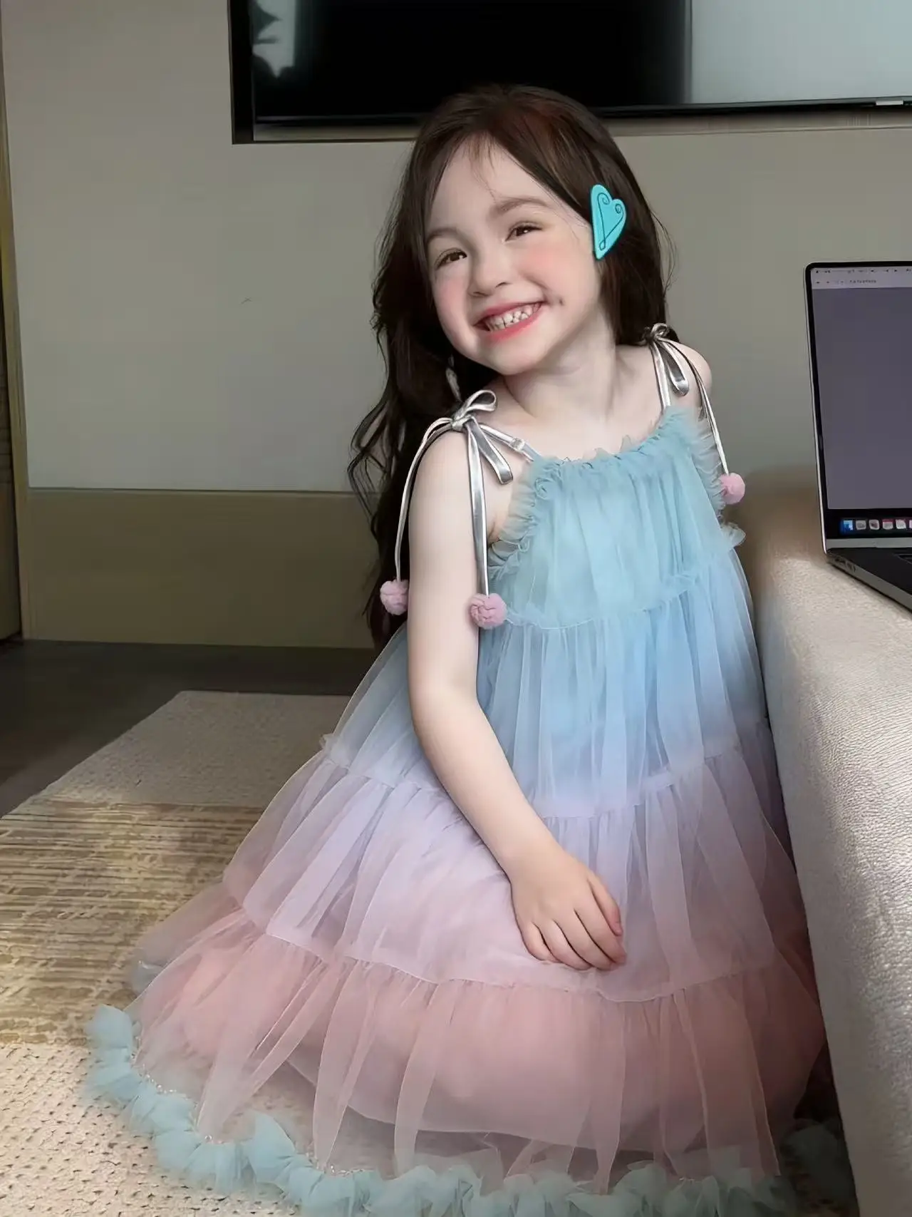 Girls' Dress Princess Dress 2026 New Summer Little Girls' Yarn Skirt Children's Strap Skirt Children's Clothing
Girls' Dress Princess Dress 2026 New Summer Little Girls' Yarn Skirt Children's Strap Skirt Children's Clothing