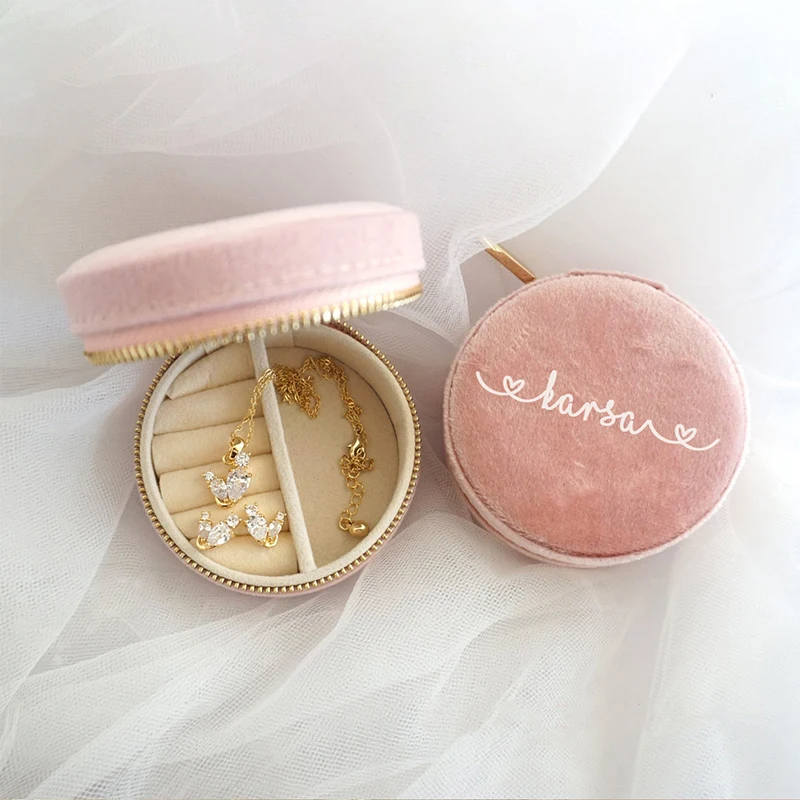 Customizable Velvet Jewelry Box Round 100% Italian Velvet MINI Travel Round Zipper Jewelry Case Personalized Jewelry Travel Case
Customizable Velvet Jewelry Box Round 100% Italian Velvet MINI Travel Round Zipper Jewelry Case Personalized Jewelry Travel Case