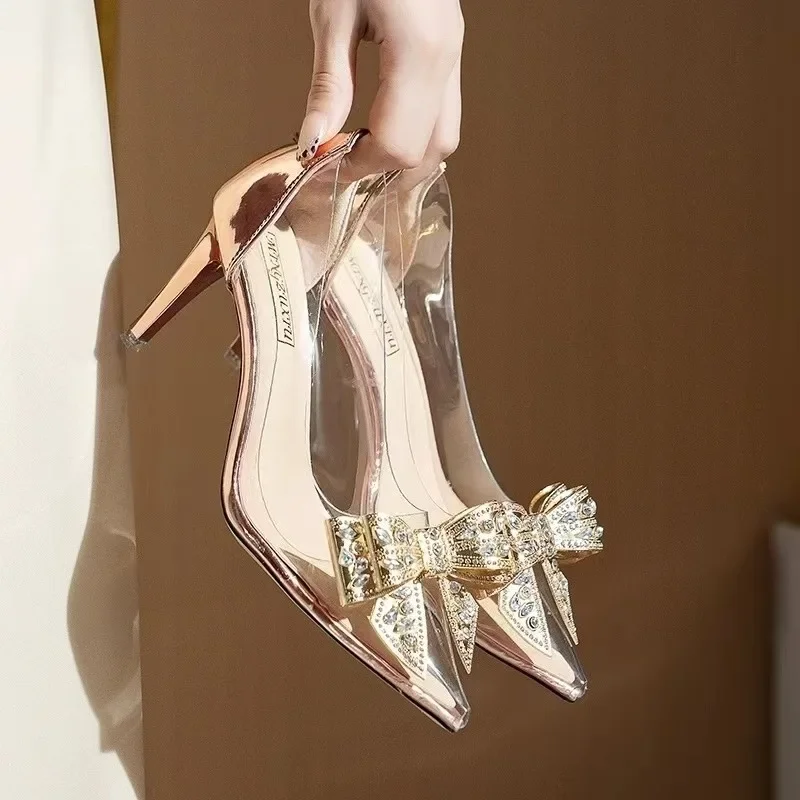 New Pointed Ladies High Heels PVC Sandals Rhinestone Bow Elegant Luxurious High Heels Sandals 2024 Fashionable Women's Shoes
New Pointed Ladies High Heels PVC Sandals Rhinestone Bow Elegant Luxurious High Heels Sandals 2024 Fashionable Women's Shoes