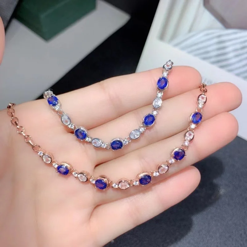 S925 Silver Inlaid Natural Sapphire Simple Women's Bracelet Fashionable Versatile
S925 Silver Inlaid Natural Sapphire Simple Women's Bracelet Fashionable Versatile