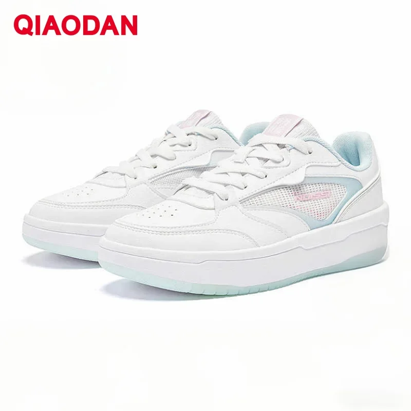 QIAODAN Lightweight Sport Shoes Women Breathable Mesh Skateboarding Shoes Casual Walking Comfortable Sneakers 2025 KM22240523
QIAODAN Lightweight Sport Shoes Women Breathable Mesh Skateboarding Shoes Casual Walking Comfortable Sneakers 2025 KM22240523