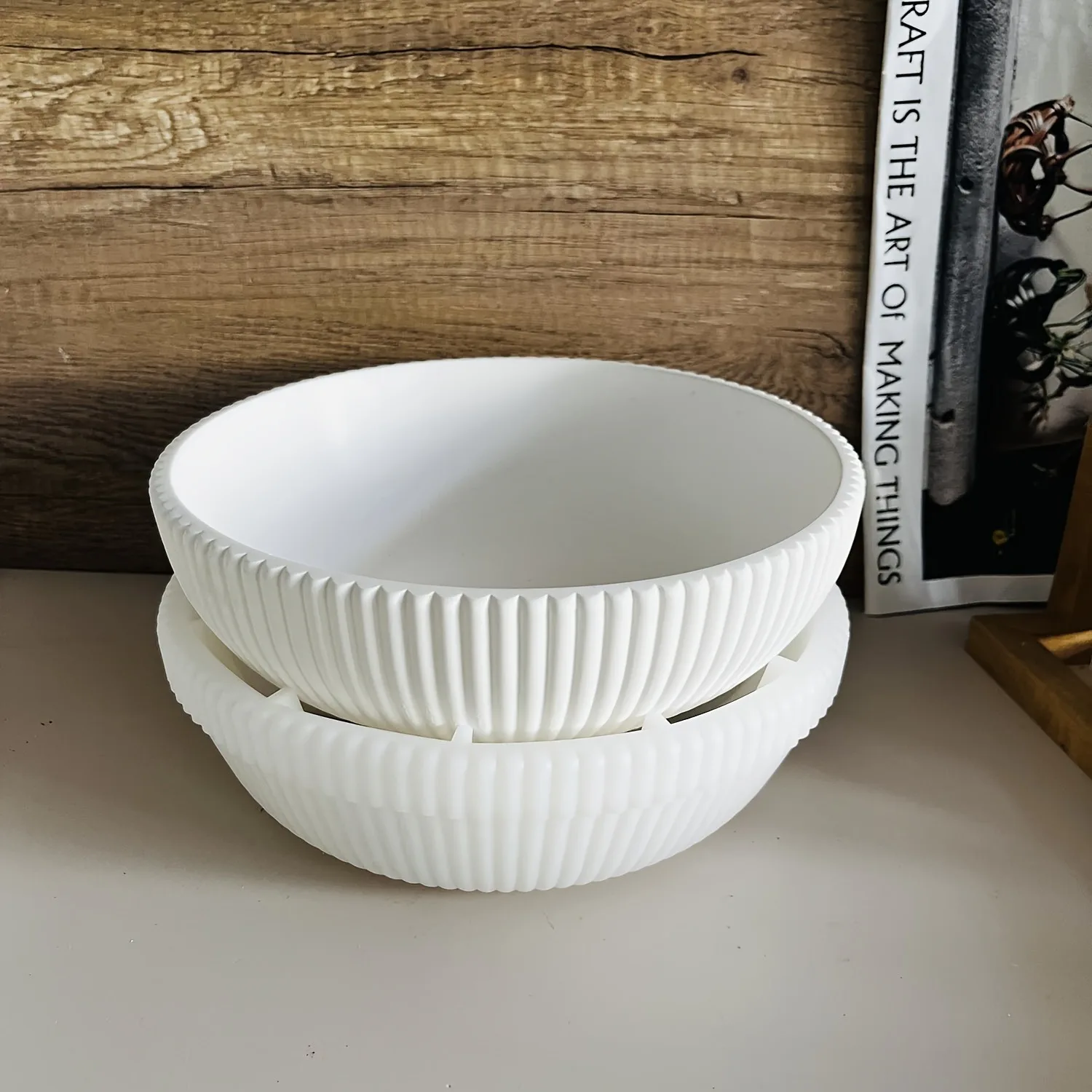 This Is a Sizable Bowl Mold Suitable for Creating Items with Resin, Plaster, Concrete, Or for Making Candles And Jewelry Trays.
This Is a Sizable Bowl Mold Suitable for Creating Items with Resin, Plaster, Concrete, Or for Making Candles And Jewelry Trays.