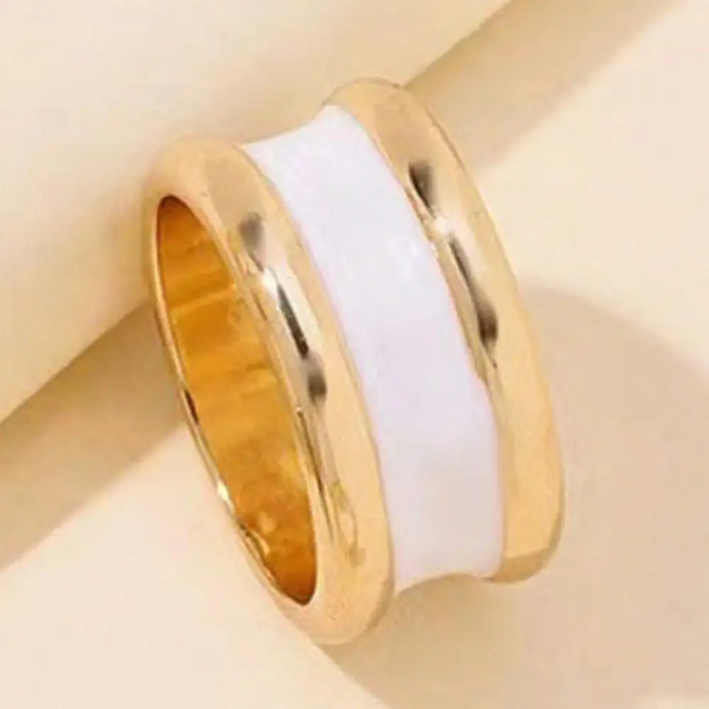 Silk Scarf Buckle Round Oil Dripping Scarf Ring Minimalist T-shirt Tie Clip Shawl Silk Scarf Holder Clasp Slide Buckle for Women
Silk Scarf Buckle Round Oil Dripping Scarf Ring Minimalist T-shirt Tie Clip Shawl Silk Scarf Holder Clasp Slide Buckle for Women