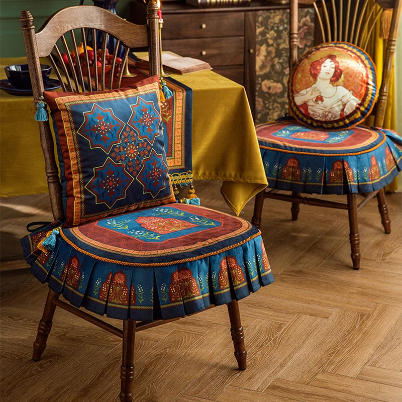 American Retro Dahlia Plush Dining Chair Cushion, 50x50cm Custom Royal Blue Seat Cushion with Core, Home Decoration
American Retro Dahlia Plush Dining Chair Cushion, 50x50cm Custom Royal Blue Seat Cushion with Core, Home Decoration