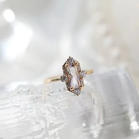 Dropshipping Unique 925 Silver Hexagon Topaz Star Finger Band Ring For Women Hexagon Gems Cocktail Wedding Engagement Ring Jewel
Dropshipping Unique 925 Silver Hexagon Topaz Star Finger Band Ring For Women Hexagon Gems Cocktail Wedding Engagement Ring Jewel