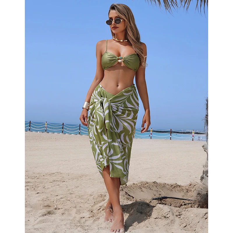 Fashion Sexy Green Bikini with Ring Detail Women Three Piece Swimsuit and Printed Sarong Skirt Elegant Beachwear Summer Holiday
Fashion Sexy Green Bikini with Ring Detail Women Three Piece Swimsuit and Printed Sarong Skirt Elegant Beachwear Summer Holiday