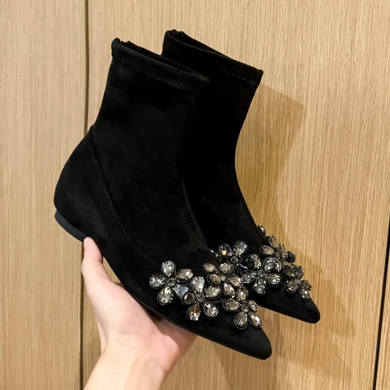New Women Shoes Exquisite Rhinestones Flower Stretch Boots for Woman Elegant French Style Ankle Boots Designer Shoes Botas Mujer
New Women Shoes Exquisite Rhinestones Flower Stretch Boots for Woman Elegant French Style Ankle Boots Designer Shoes Botas Mujer