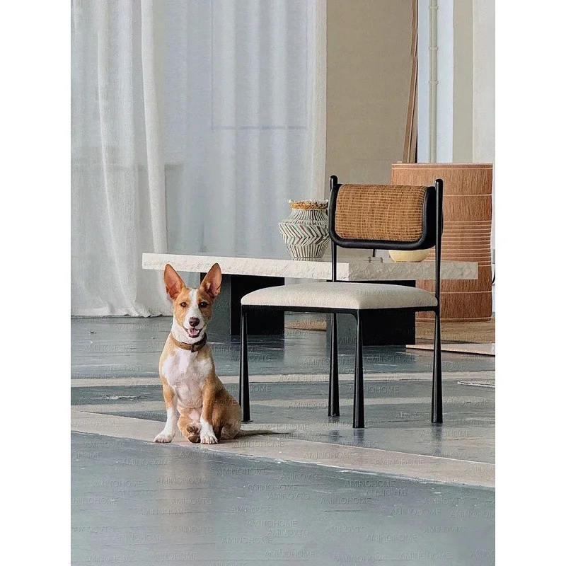 BEST Medieval retro dining chair Household metal singlechair Light luxury high-end fabric booktable chair Wabi Sansichair
BEST Medieval retro dining chair Household metal singlechair Light luxury high-end fabric booktable chair Wabi Sansichair