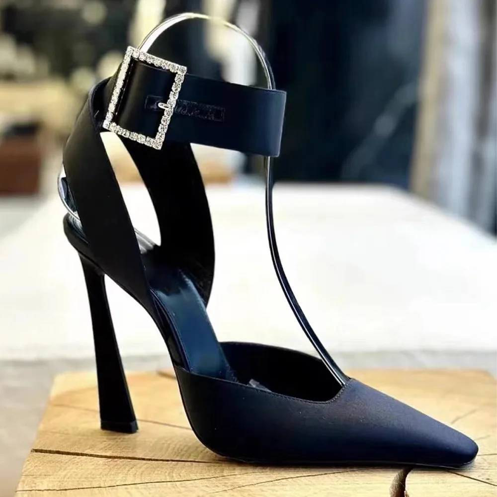 Women's Square Toe Black Satin Cross Buckle Closed Toe High Heel Sandals Fashion Party Evening Dress Catwalk Shoes Zapatos Mujer
Women's Square Toe Black Satin Cross Buckle Closed Toe High Heel Sandals Fashion Party Evening Dress Catwalk Shoes Zapatos Mujer