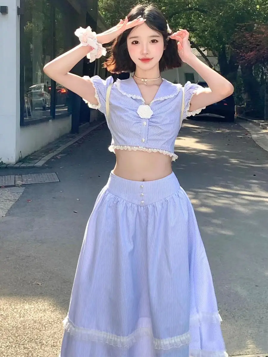 New French Elegant Style Summer High-end Designed Niche Short Sleeves Shirt and Lace Long Skirt Two Piece Sets Womens Outifits
New French Elegant Style Summer High-end Designed Niche Short Sleeves Shirt and Lace Long Skirt Two Piece Sets Womens Outifits