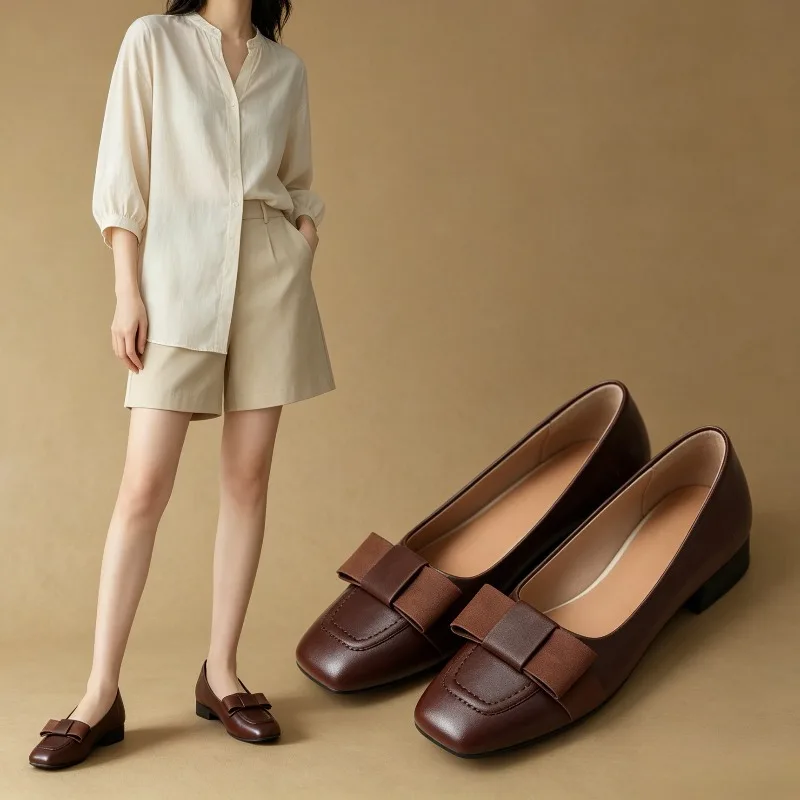 2026 New Spring Autumn Women's Bow Retro Middle Heel Single Shoes Square Head Leather Pumps Fashion Elegant Thick Heeled Shoes
2026 New Spring Autumn Women's Bow Retro Middle Heel Single Shoes Square Head Leather Pumps Fashion Elegant Thick Heeled Shoes