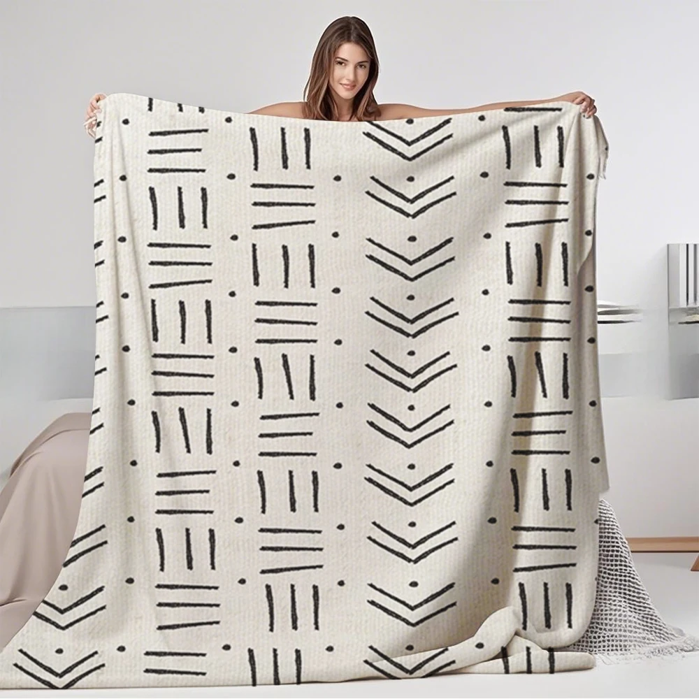 Spring/autumn Nordic Flannel Blanket Mud Cloth Pattern Black Bedsheet Premium Bedding Fade-resistant Blankets For Children
Spring/autumn Nordic Flannel Blanket Mud Cloth Pattern Black Bedsheet Premium Bedding Fade-resistant Blankets For Children