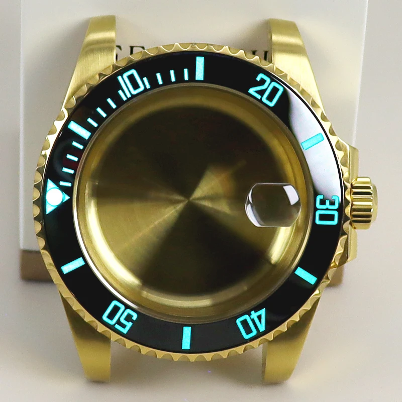 40mm Gold Watch Case nh35 Full Text C3 Luminous Bezel For Seiko NH35 NH36NH34 Miyota8215 2824 Movement Sapphire Glass Submariner
40mm Gold Watch Case nh35 Full Text C3 Luminous Bezel For Seiko NH35 NH36NH34 Miyota8215 2824 Movement Sapphire Glass Submariner