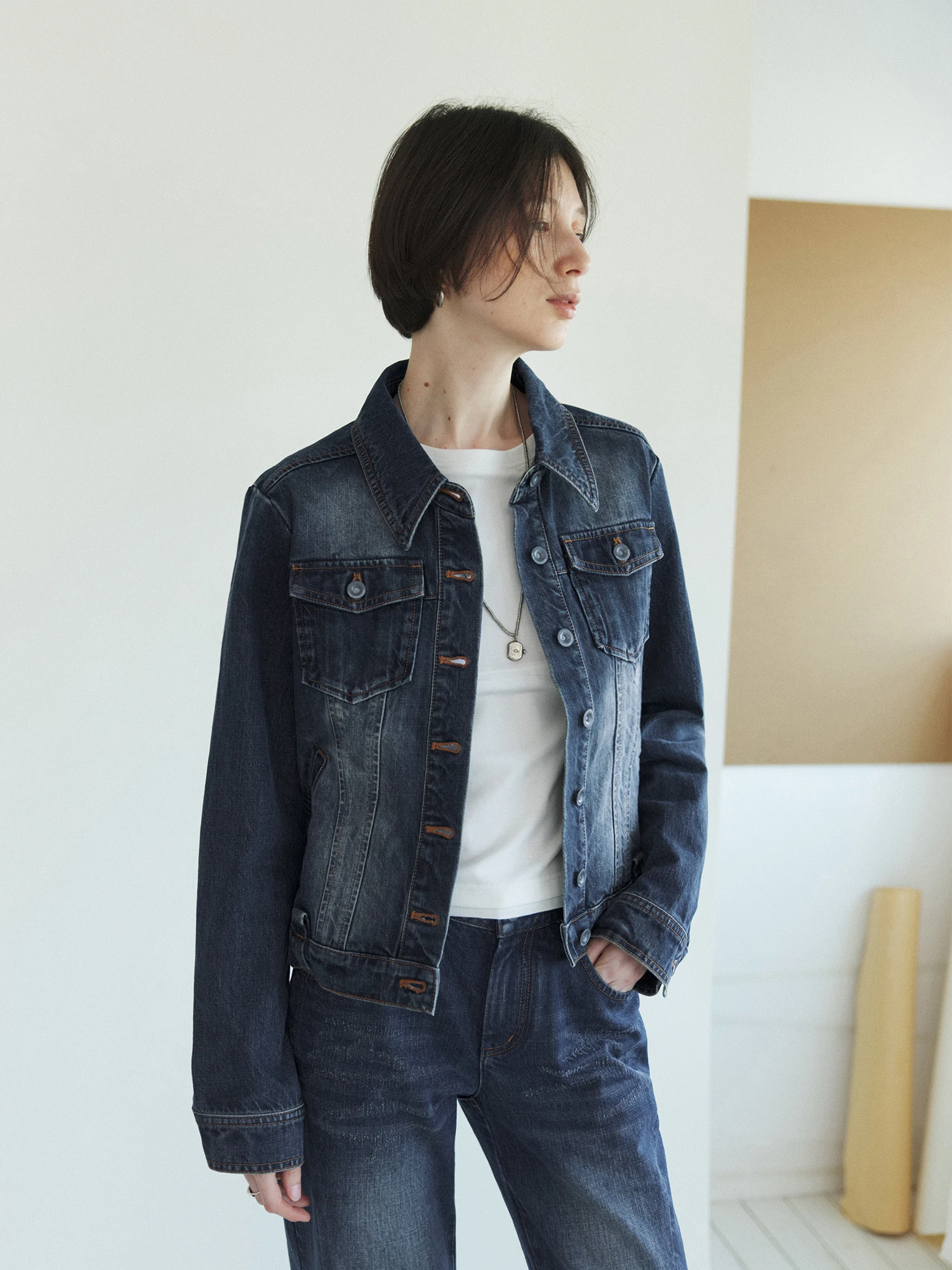 Wangwangwork Women's Slim Fit Denim Jacket Bamboo Node Washed American Retro Inner Matchable Cotton Long Sleeve Coat
Wangwangwork Women's Slim Fit Denim Jacket Bamboo Node Washed American Retro Inner Matchable Cotton Long Sleeve Coat