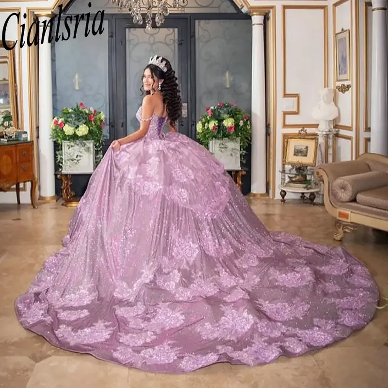 Lilac glitter Crystal off the shoulder quinceanera dresses ball gown beading appliques lace corset vestidos de XV anos
Lilac glitter Crystal off the shoulder quinceanera dresses ball gown beading appliques lace corset vestidos de XV anos