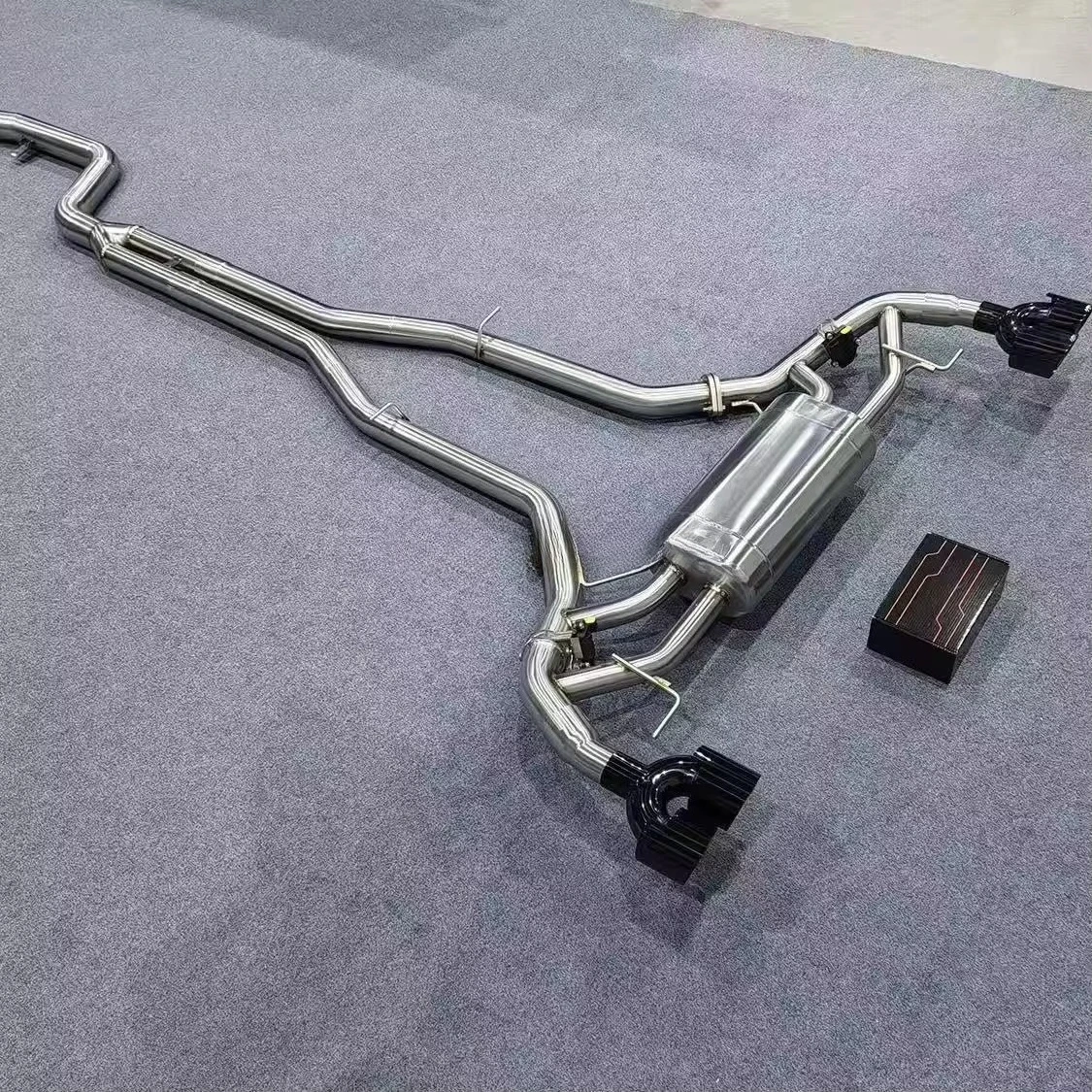 A-HPF Custom Valved Exhaust For BMW X5 G05 X6 G06 B58 40i 45e 3.0T Remote Control System SS304 Exhaust Pipe Muffler Parts
A-HPF Custom Valved Exhaust For BMW X5 G05 X6 G06 B58 40i 45e 3.0T Remote Control System SS304 Exhaust Pipe Muffler Parts