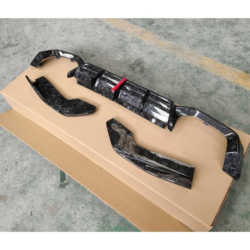 Suitable for 19-23 BMW X3M X4M F97 F98 modified body kit AE style carbon fiber forged particle rear diffuser rear bumper lip
Suitable for 19-23 BMW X3M X4M F97 F98 modified body kit AE style carbon fiber forged particle rear diffuser rear bumper lip