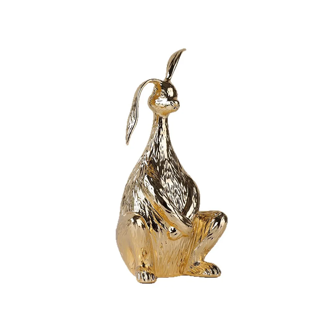 Creative abstract sculpture animal and metal ornaments
Creative abstract sculpture animal and metal ornaments