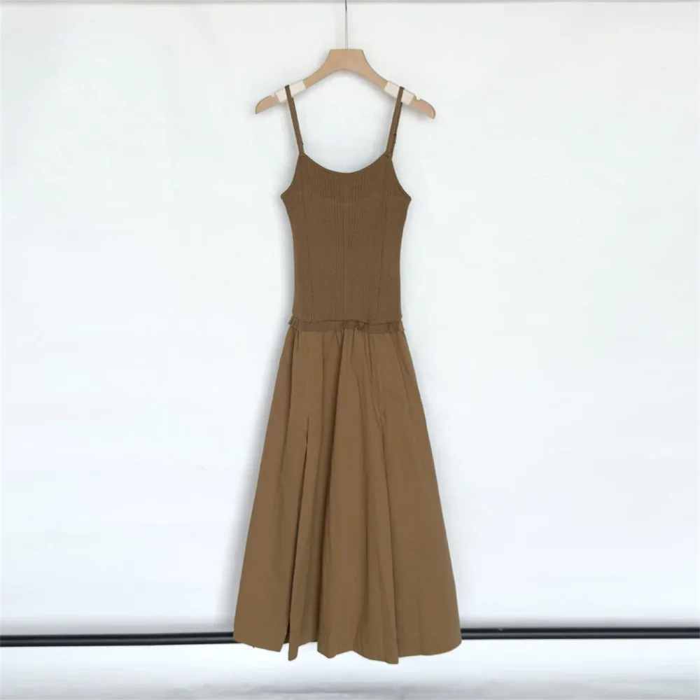 Women's Knitted Patchwork One-Piece Midi Dresses Ladies Mixed-Fiber Strap Dress for Summer 2025 New
Women's Knitted Patchwork One-Piece Midi Dresses Ladies Mixed-Fiber Strap Dress for Summer 2025 New