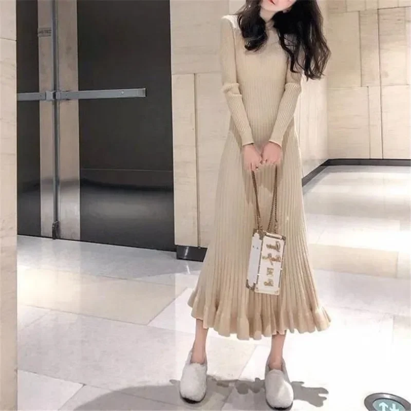 Korean Knitted One-piece Sweater Dress Women Autumn Winter High Elastic Long Dress Female Slim Wear Woolen Pleated Dress Y2k
Korean Knitted One-piece Sweater Dress Women Autumn Winter High Elastic Long Dress Female Slim Wear Woolen Pleated Dress Y2k