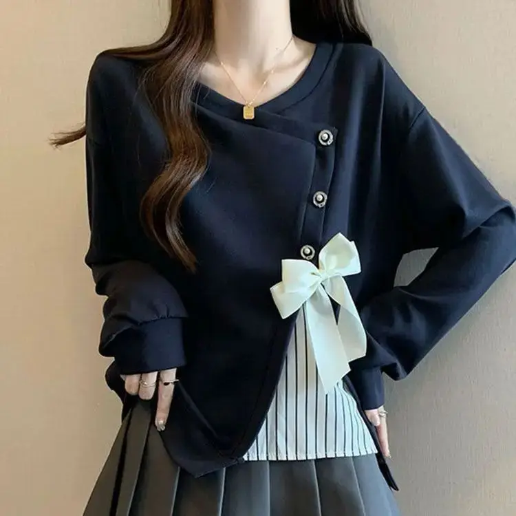 Korea Design Fake Two-Piece Long-Sleeved Sweatshirt Women 2025 Spring Autumn New Niche Bow Loose Unique Top
Korea Design Fake Two-Piece Long-Sleeved Sweatshirt Women 2025 Spring Autumn New Niche Bow Loose Unique Top