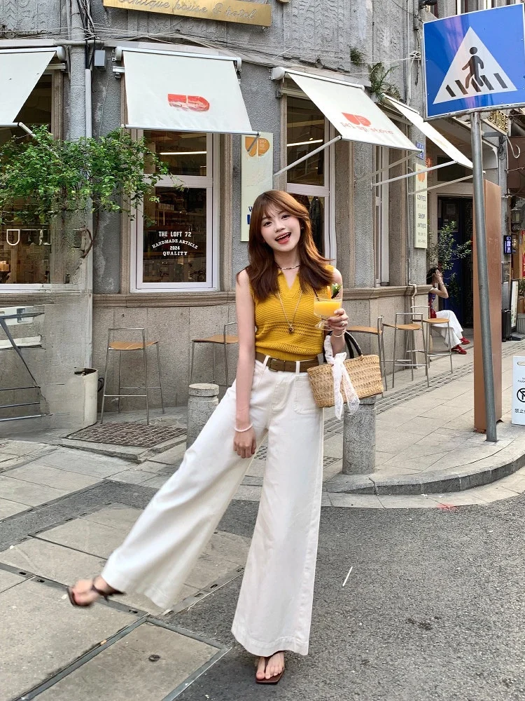 Casual High Waist Wide Leg Jeans Women's Summer White Straight Cut Denim Pants Tapered Cuffed Ankle Length Casual Wear
Casual High Waist Wide Leg Jeans Women's Summer White Straight Cut Denim Pants Tapered Cuffed Ankle Length Casual Wear