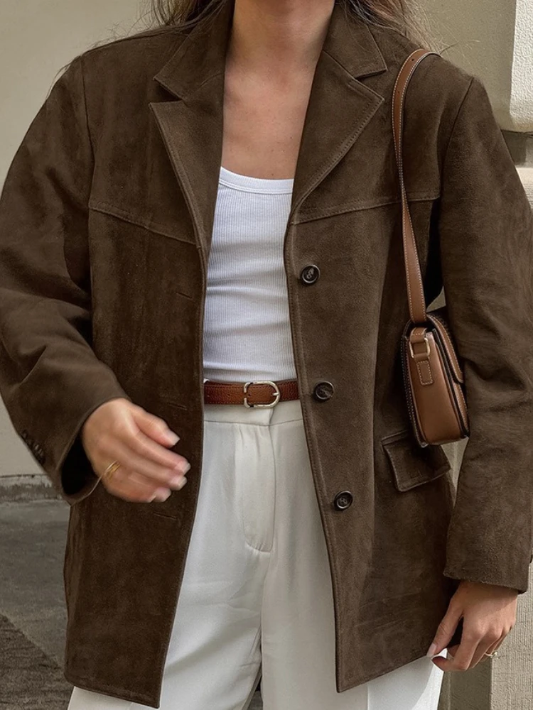 Осенне-зимняя модная женская замшевая куртка цвета хаки с зубчатым воротником, однобортный пиджак с длинными рукавами, пальто, женская свободная уличная одежда
Осенне-зимняя модная женская замшевая куртка цвета хаки с зубчатым воротником, однобортный пиджак с длинными рукавами, пальто, женская свободная уличная одежда