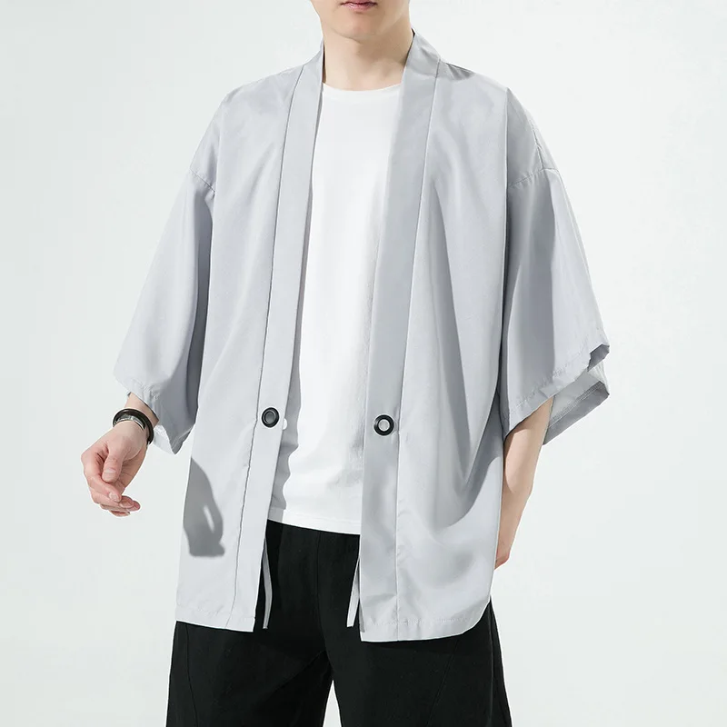 Chinese Style Summer Men's Large Size Loose Half-sleeved Sunscreen Men's Seven-quarter-sleeved Short Trench Coat
Chinese Style Summer Men's Large Size Loose Half-sleeved Sunscreen Men's Seven-quarter-sleeved Short Trench Coat