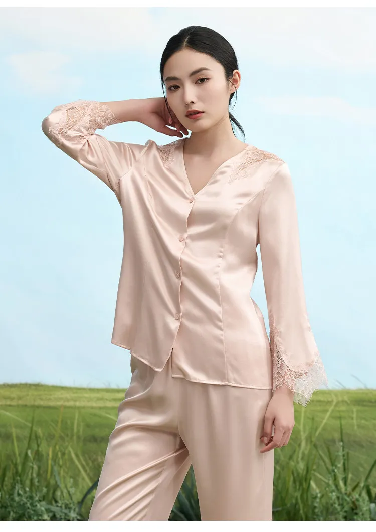 100% Natural Mulberry Silk Satin Pajama Set Women's Spring Summer Long Sleeve Top Long Pants Solid Lace Home Clothes Loungewear
100% Natural Mulberry Silk Satin Pajama Set Women's Spring Summer Long Sleeve Top Long Pants Solid Lace Home Clothes Loungewear